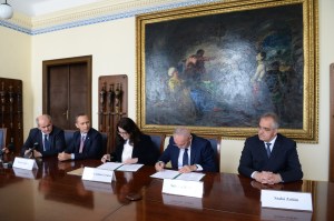 Signing of agreement between the University of Debrecen and MSD